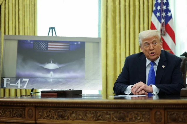 Top Gun Trump: F-47 Freedom Eagle unveiled—America’s most advanced stealth jet. Hypersonic weapons, 100K jobs, and air dominance restored.