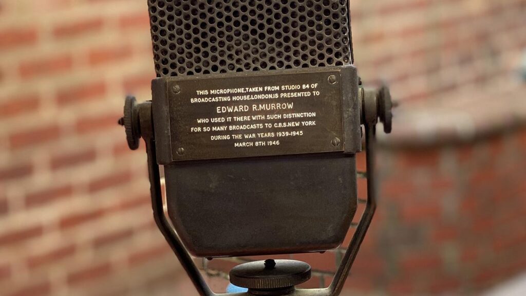 CBS Radio News Signs Off: May 22 ends nearly a century of Murrow-era broadcast journalism and America’s shared AM news culture.